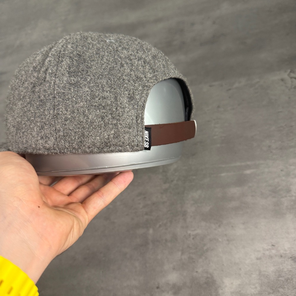 Nike SB Hat Mens Grey Wool Blend Brown Leather Strapback Skateboard Cap Green UV - Picture 5 of 9